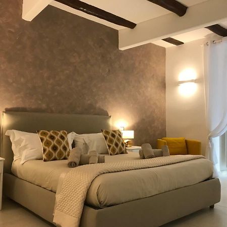 Napoli Plebiscito Apartment מראה חיצוני תמונה