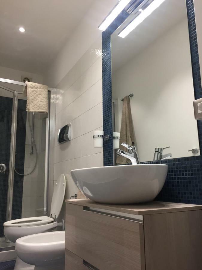 Napoli Plebiscito Apartment מראה חיצוני תמונה