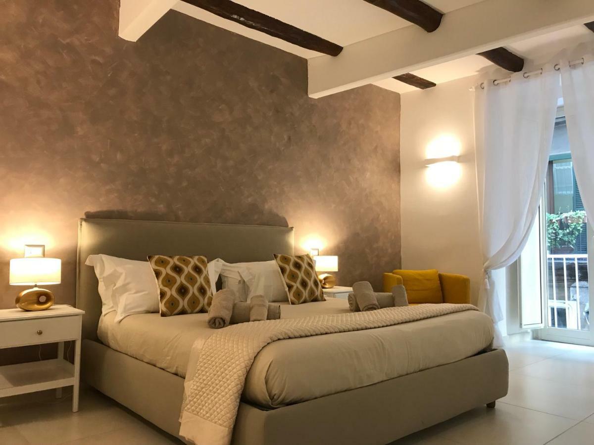 Napoli Plebiscito Apartment מראה חיצוני תמונה